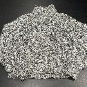 Abercrombie & Fitch Marled Black and White Turtleneck Sweater